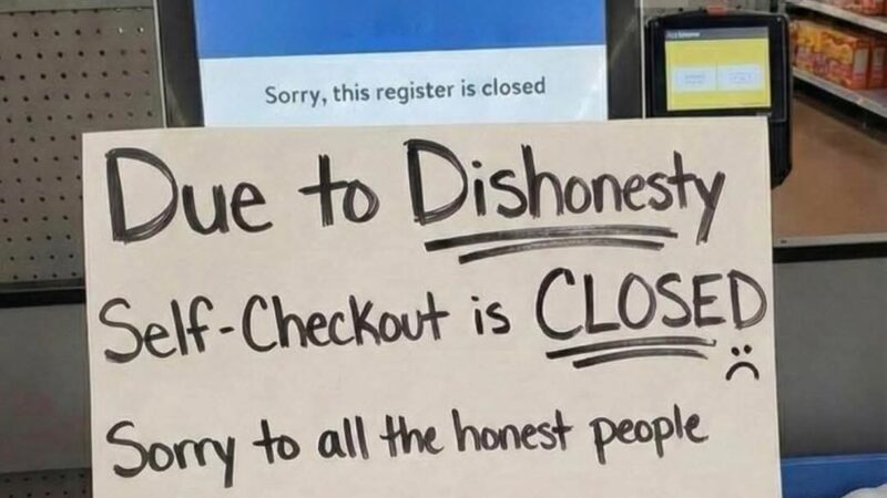 Robbing bastards force Tesco in Tullamore to close all self checkouts