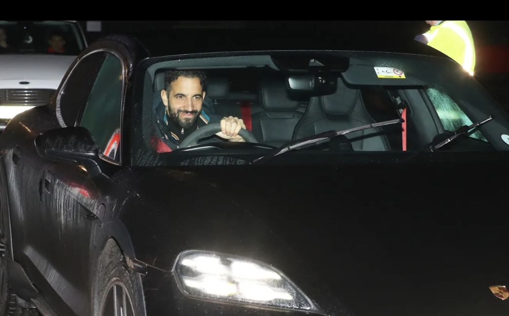 Ruben Amorim in talks to take over at Liverpool