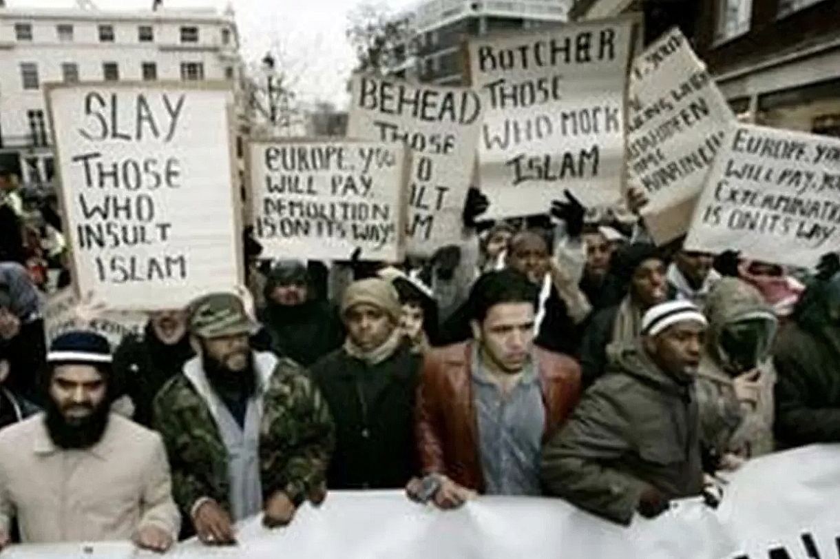 EU leaders express ‘shock and anger’ as people of Iceland say No Thanks to this.